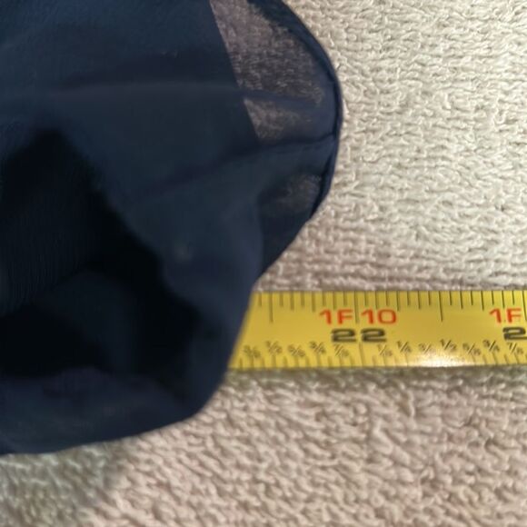 Beautiful two-piece dress size 12, lightweight, gorgeous, sequin working - Picture 11 of 13